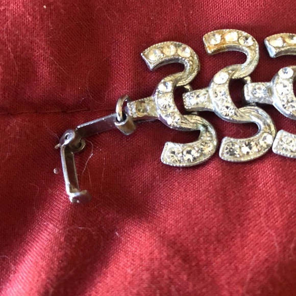 🎉❤️Truly Vintage Choker and Bracelet set 🎁🌈 - Picture 4 of 7